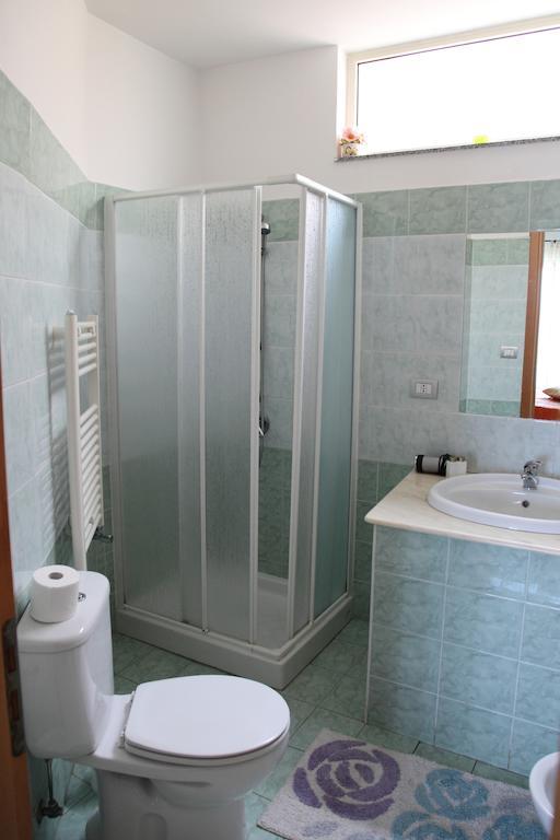 Bed And Breakfast Gigi Furci Siculo Rom bilde